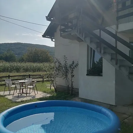 Kuca Za Odmor In Vikendica Bajina Basta